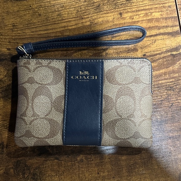 Coach Tan and Navy Wristlet - Picture 1 of 5